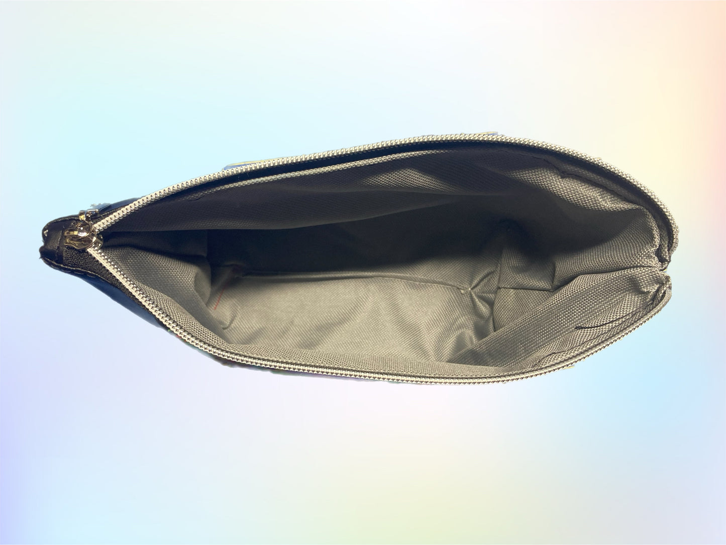 Zippered pouch Pok