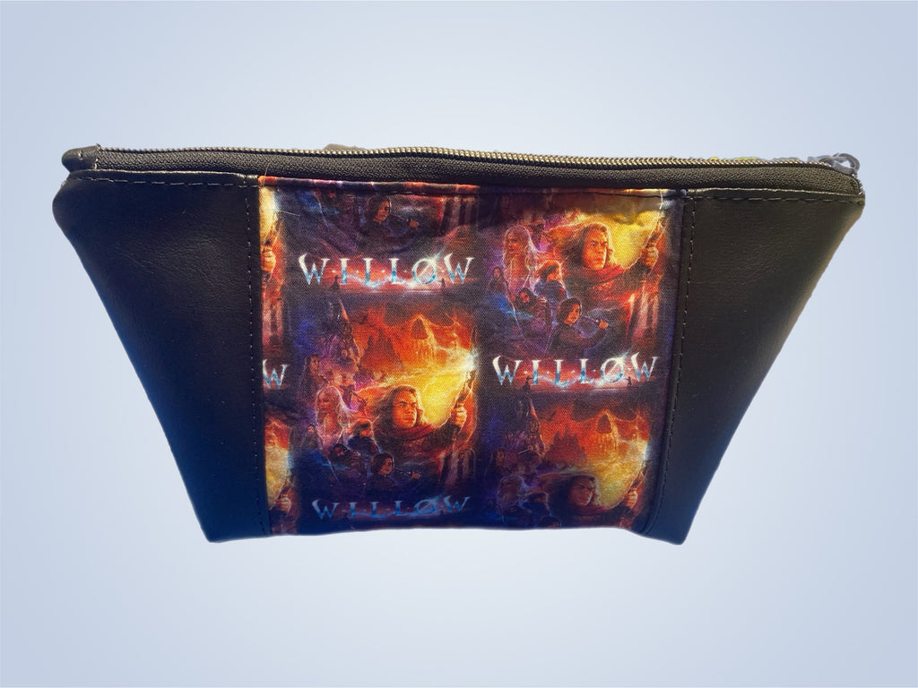 Zippered pouch willow