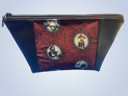 Zippered pouch DD