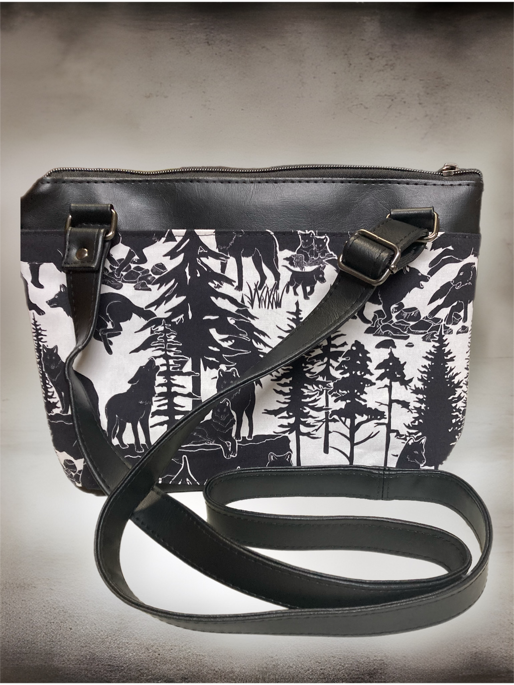 Large crossbody