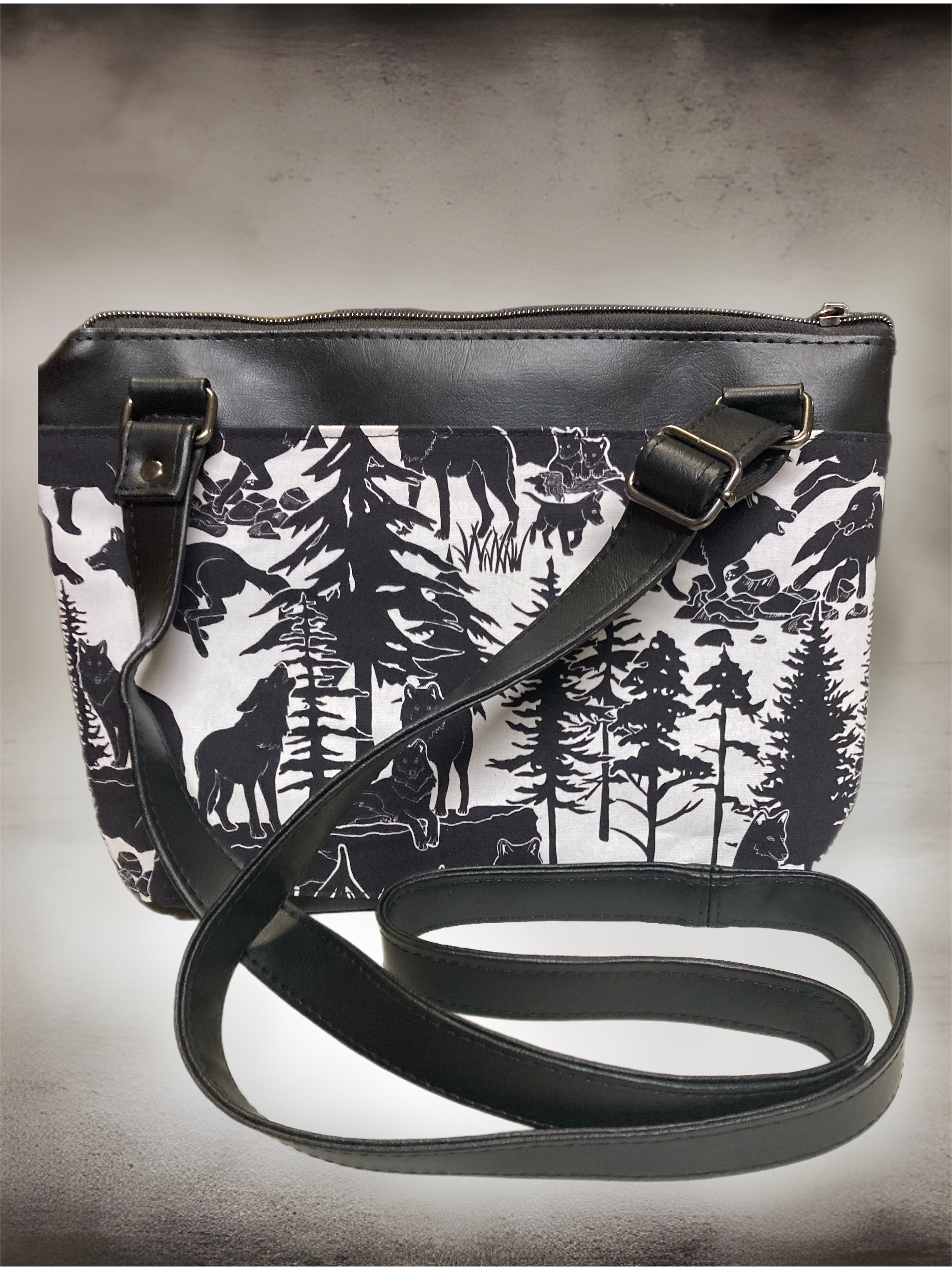 Large crossbody